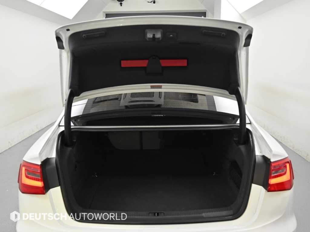 Audi A6 — photo 19