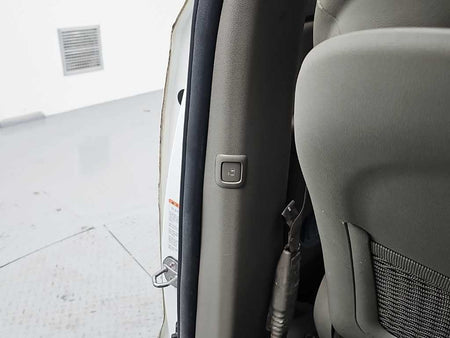 Kia Carnival — photo 14