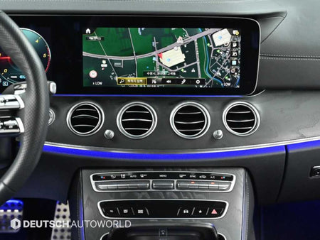 Mercedes-Benz E-Class — photo 14