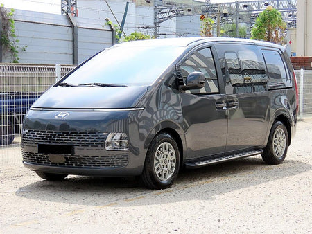 Hyundai Staria — photo 02