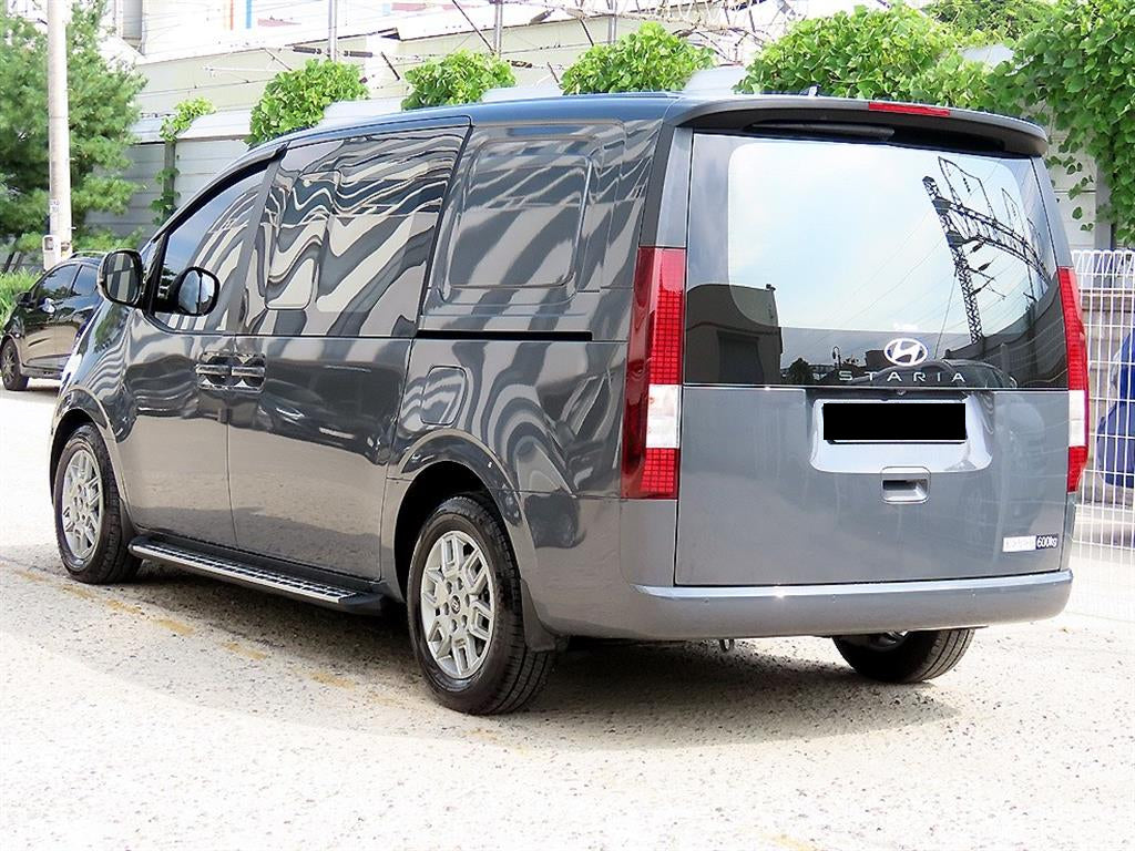 Hyundai Staria — photo 03