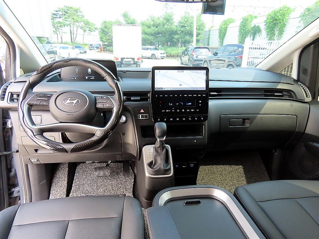 Hyundai Staria — photo 07