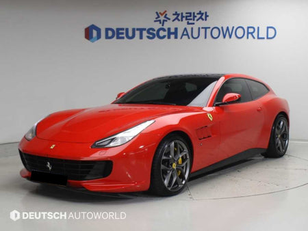 Ferrari GTC4 Lusso — photo 01