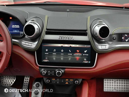 Ferrari GTC4 Lusso — photo 14