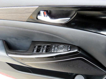 Kia K7 — photo 11