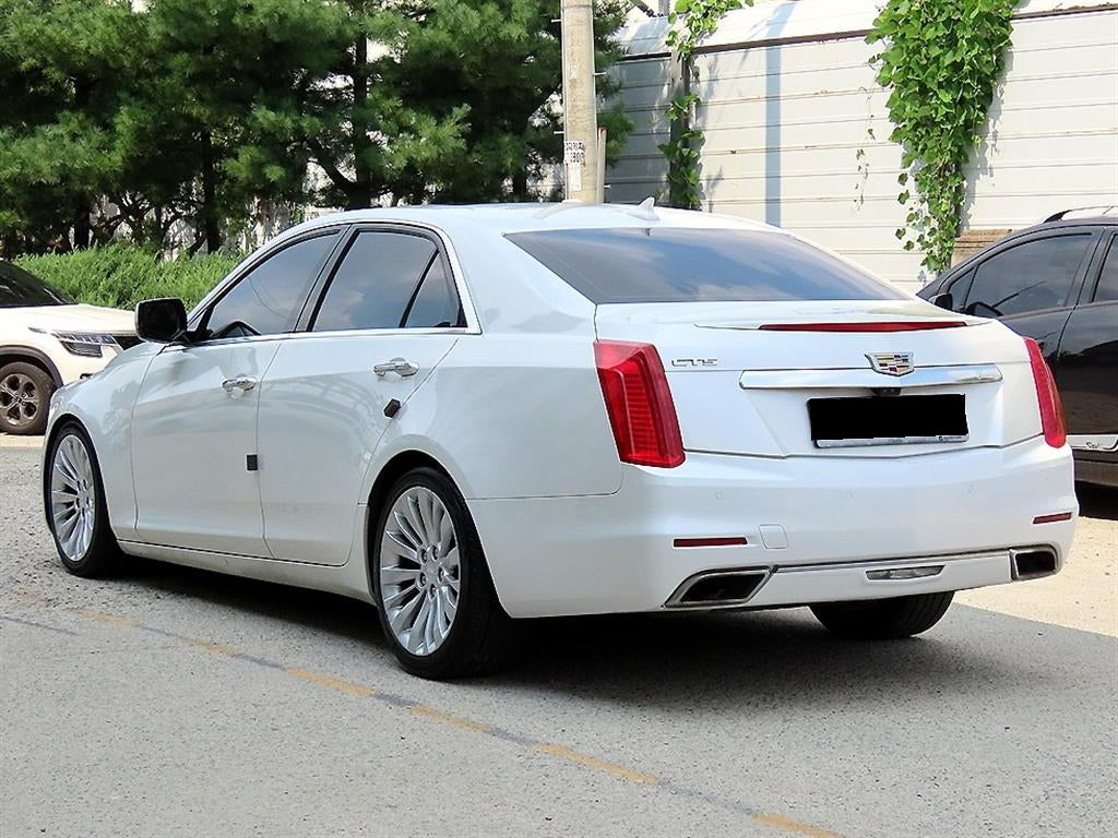 Cadillac CTS — photo 03