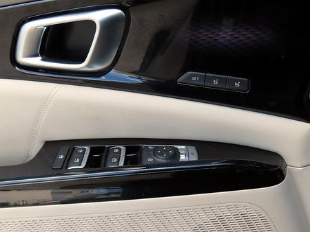 Kia Carnival — photo 11