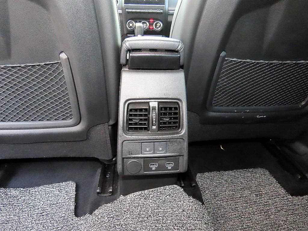 RENAULT XM3 — photo 17
