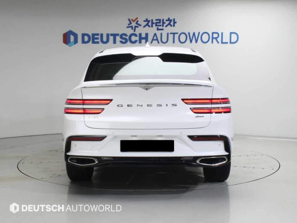 Genesis GV80 — photo 04