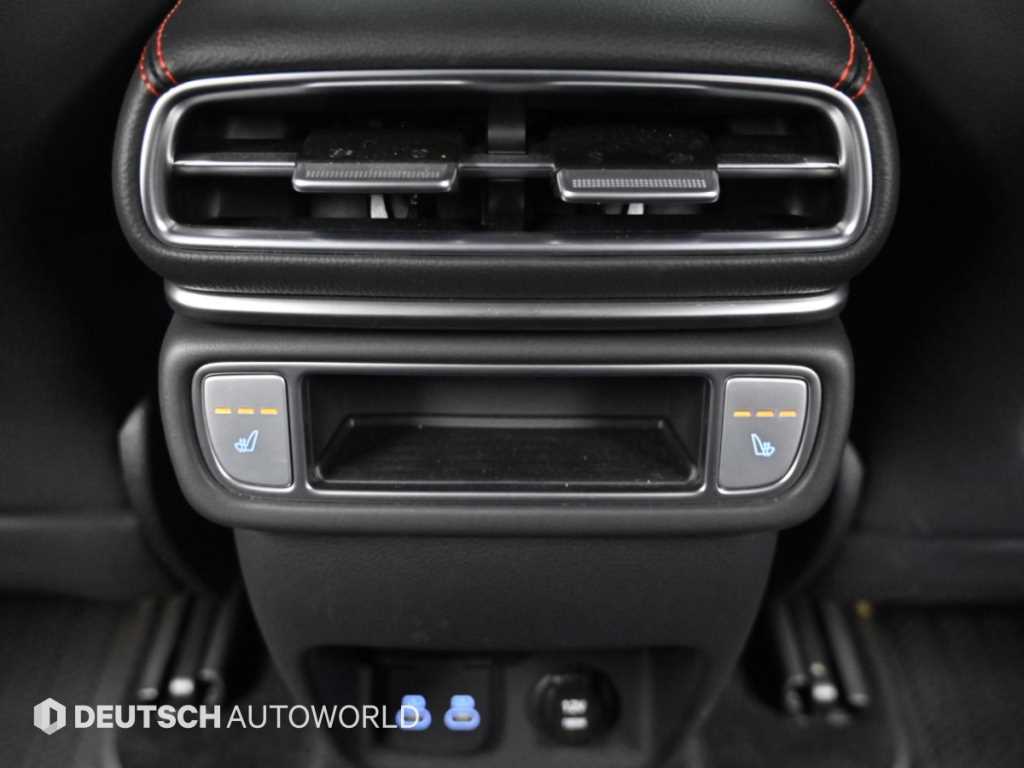 Genesis GV80 — photo 16