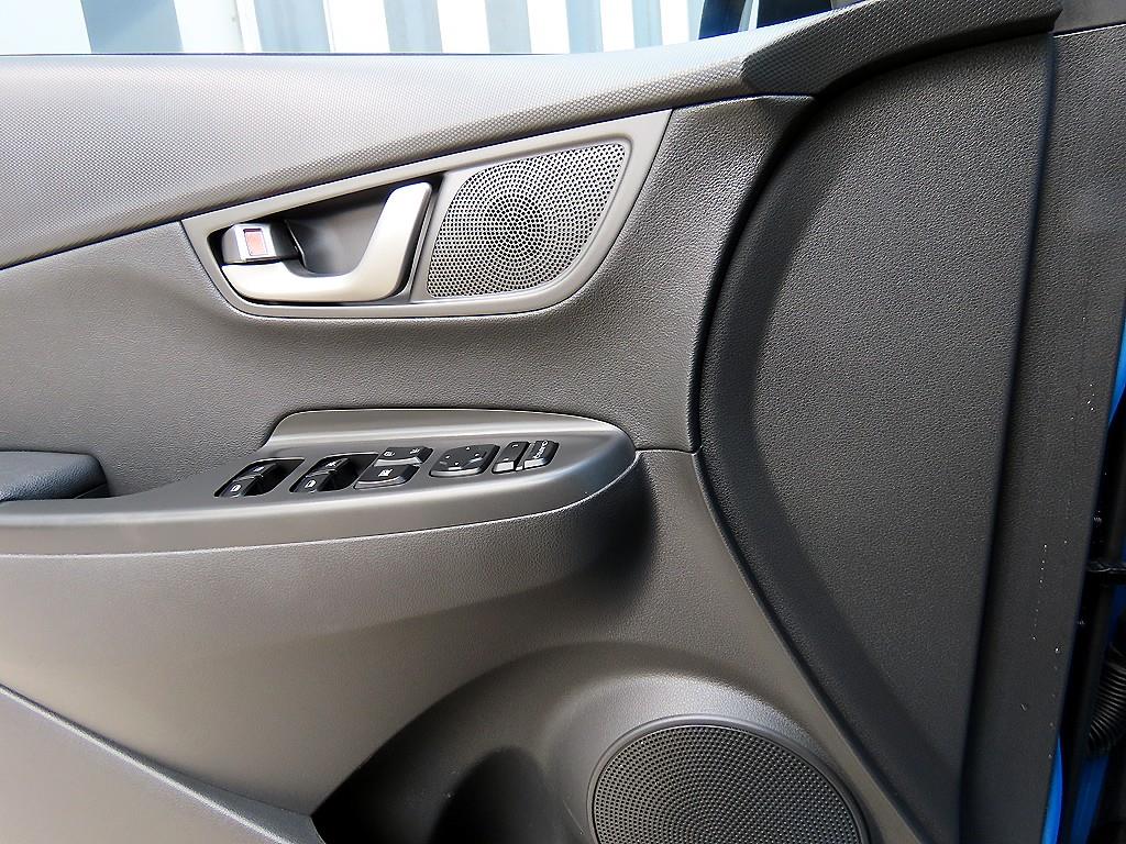 Hyundai Kona — photo 11