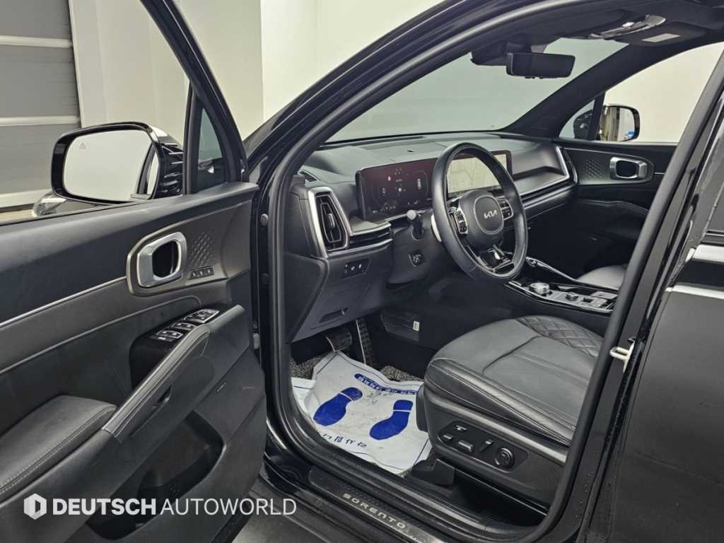 Kia Sorento — photo 11