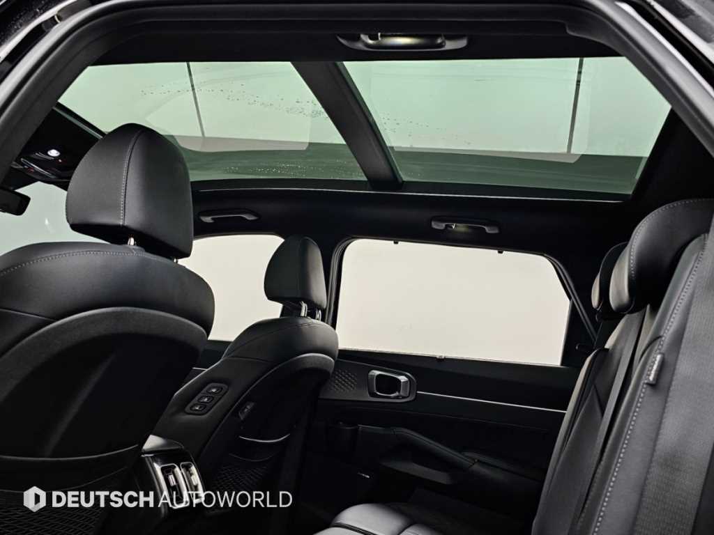 Kia Sorento — photo 18