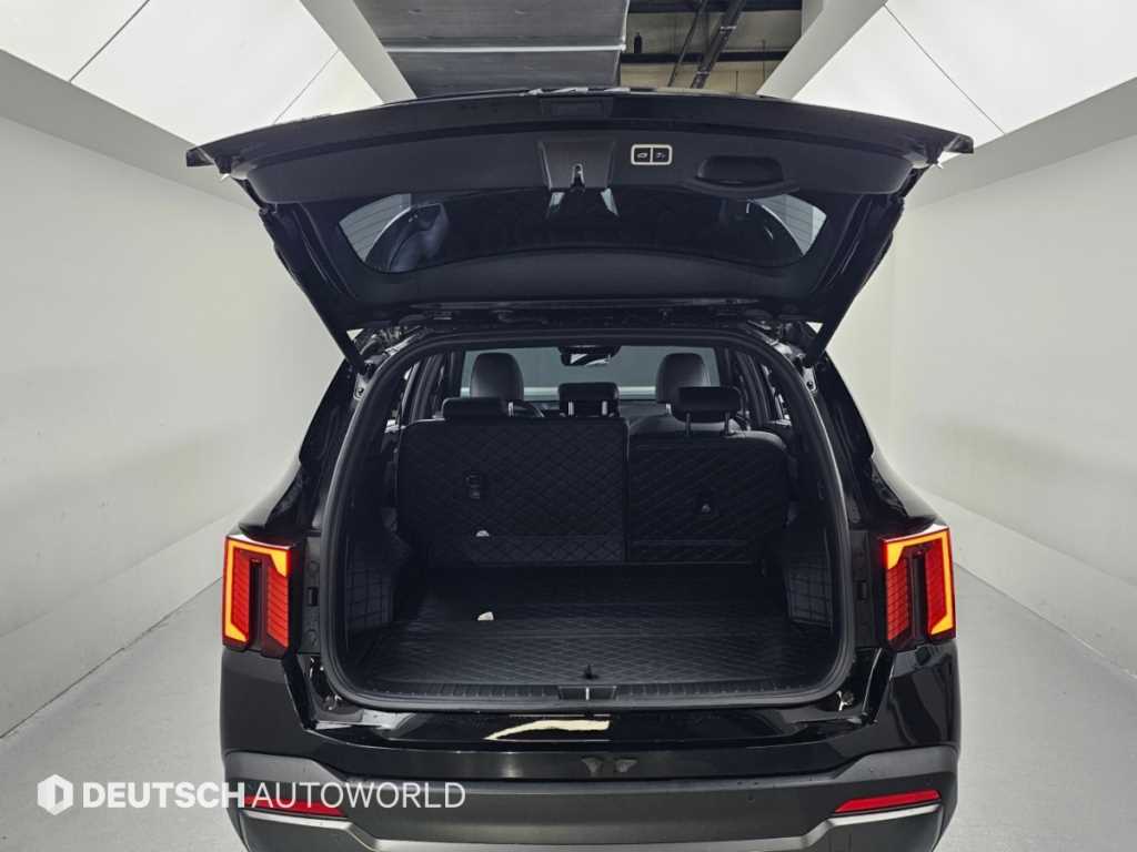 Kia Sorento — photo 19