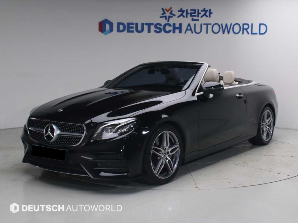 Mercedes-Benz E-Class — photo 02