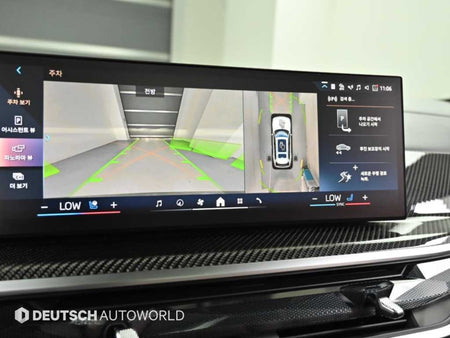 BMW X7 — photo 17