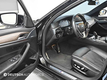 BMW 5-Series — photo 11