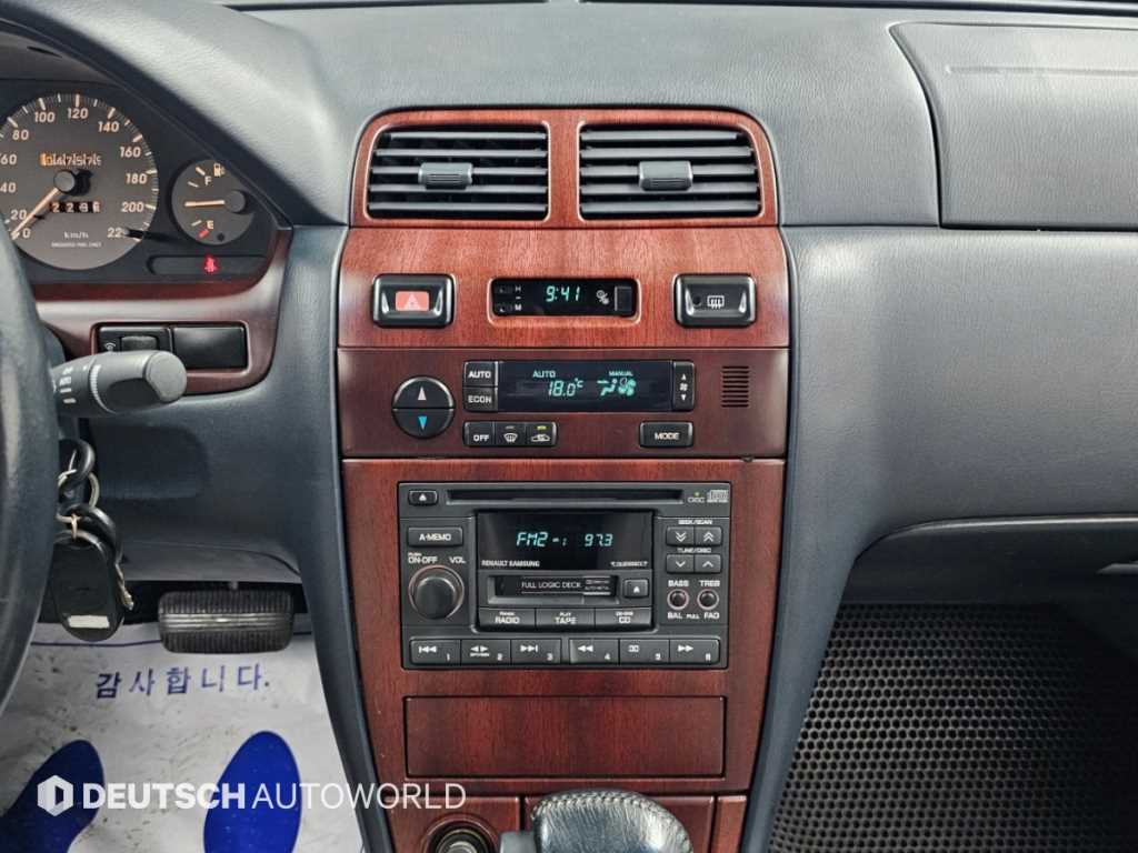 RENAULT SM5  — photo 14