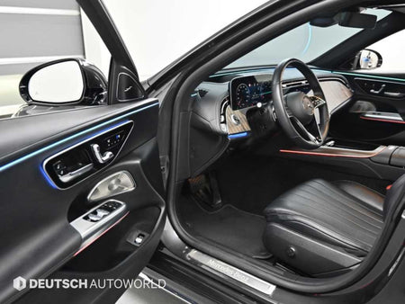 Mercedes-Benz E-Class — photo 11