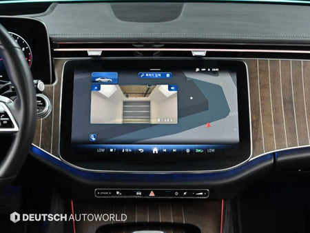 Mercedes-Benz E-Class — photo 14