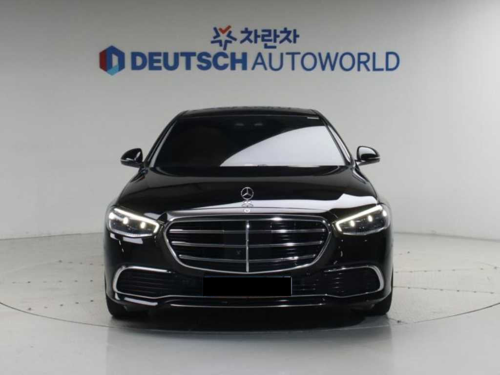 Mercedes-Benz S-Class — photo 03