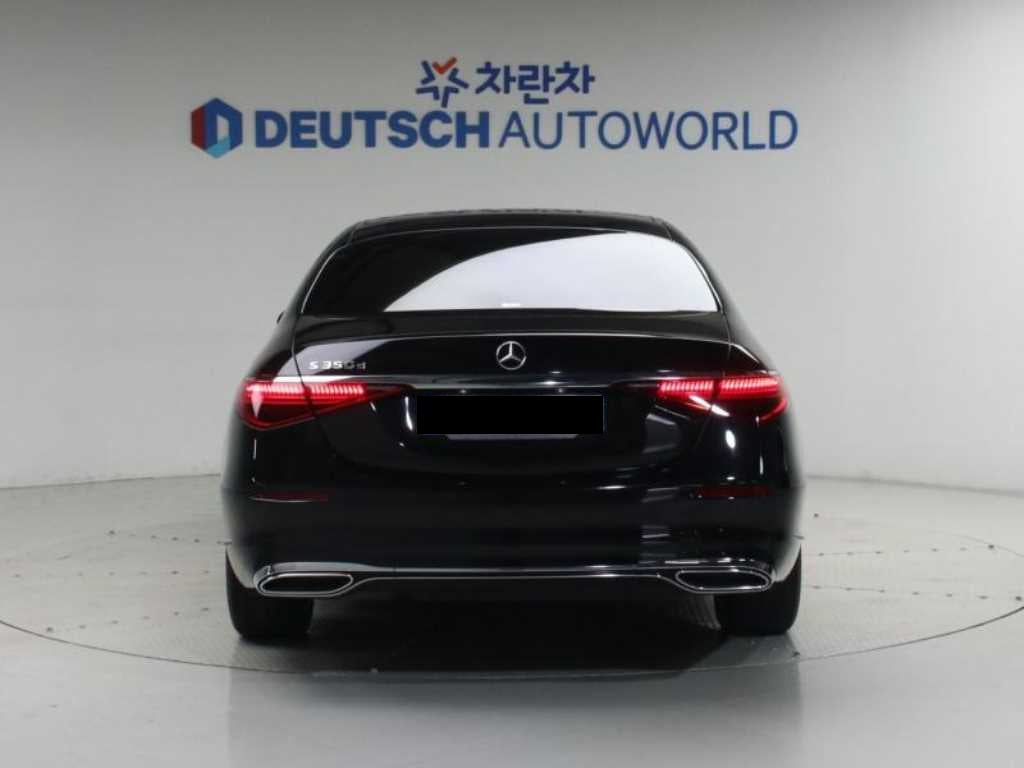 Mercedes-Benz S-Class — photo 04