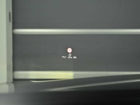 Mercedes-Benz S-Class — photo 17