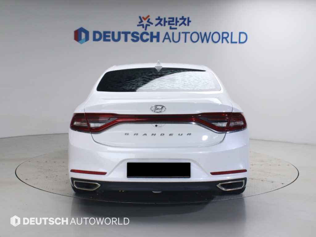 Hyundai Grandeur — photo 04