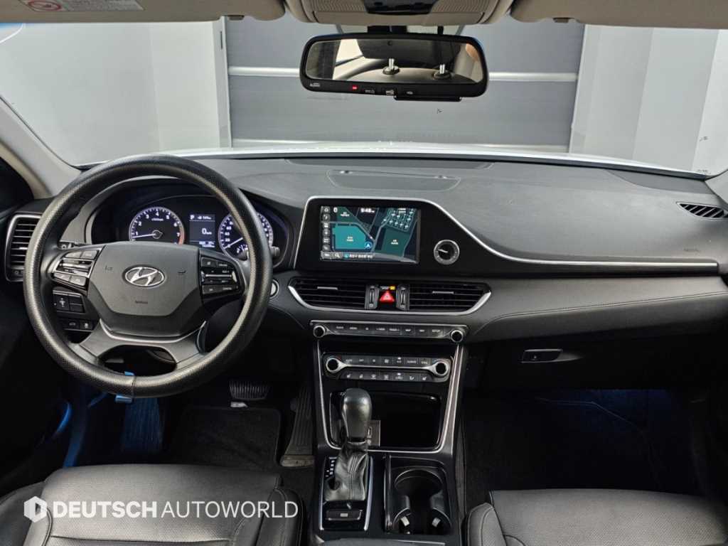 Hyundai Grandeur — photo 08