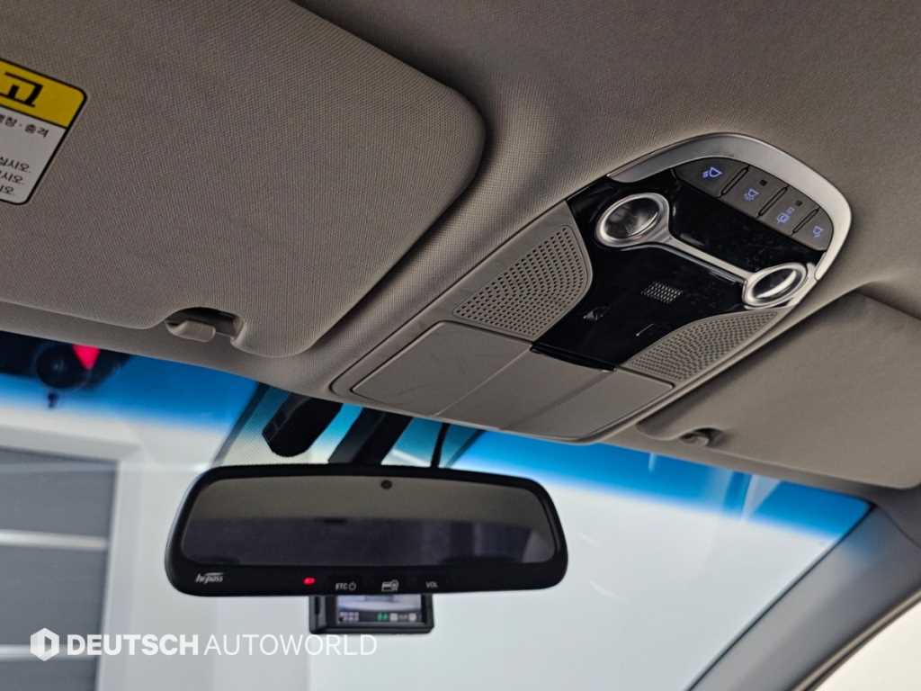 Hyundai Grandeur — photo 19