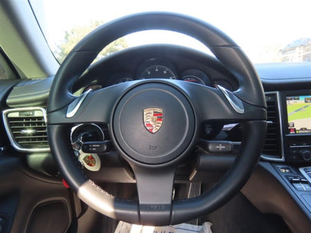 Porsche Panamera — photo 16