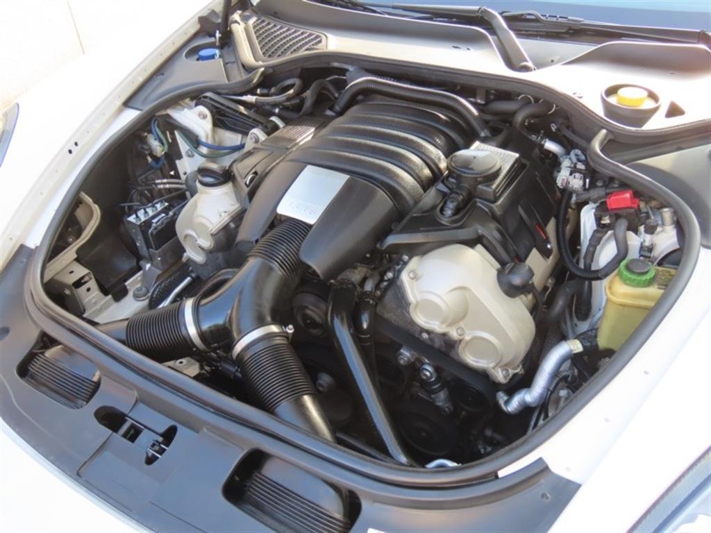 Porsche Panamera — photo 20