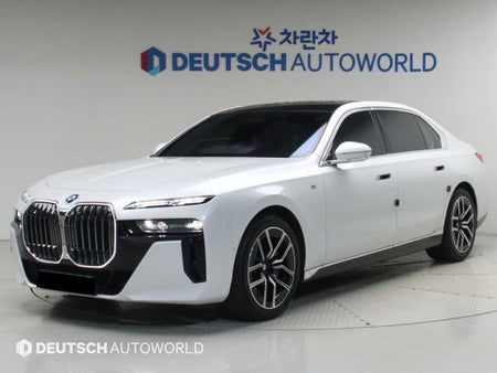 BMW 7-Series — photo 01