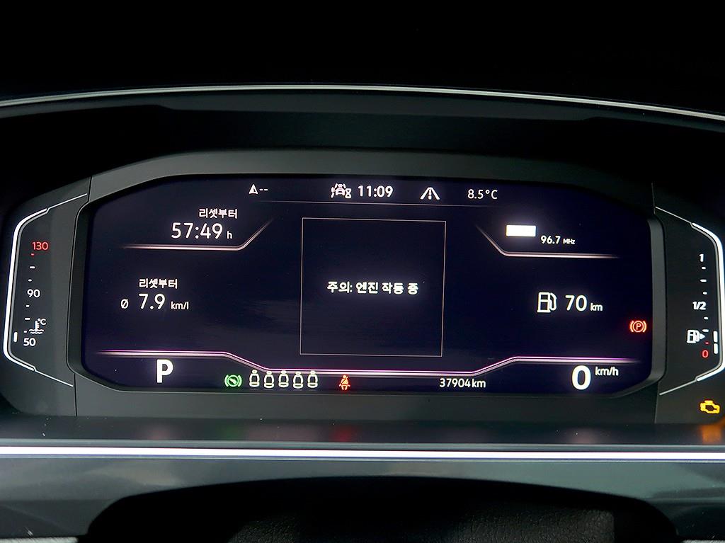 Volkswagen Tiguan — photo 06
