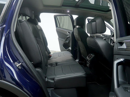 Volkswagen Tiguan — photo 12