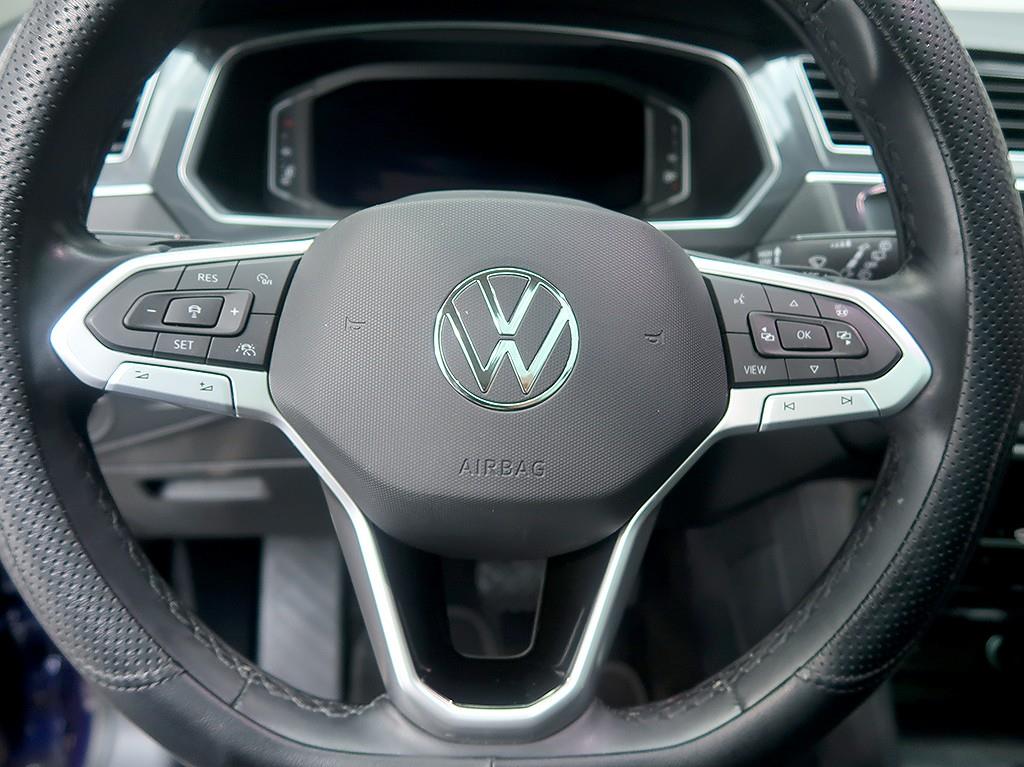 Volkswagen Tiguan — photo 14