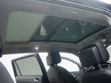Volkswagen Tiguan — photo 17