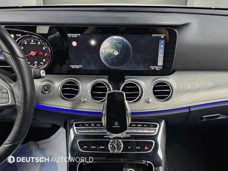 Mercedes-Benz E-Class — photo 14