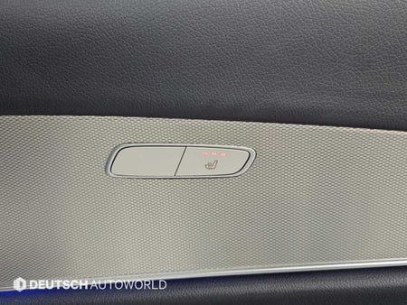 Mercedes-Benz E-Class — photo 16