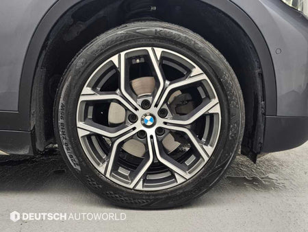 BMW X1 — photo 05