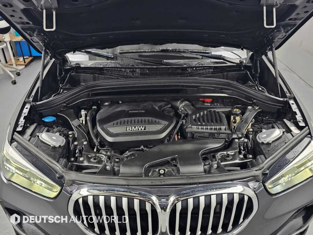 BMW X1 — photo 06