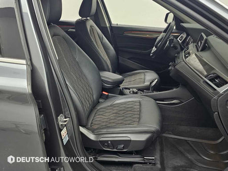 BMW X1 — photo 10