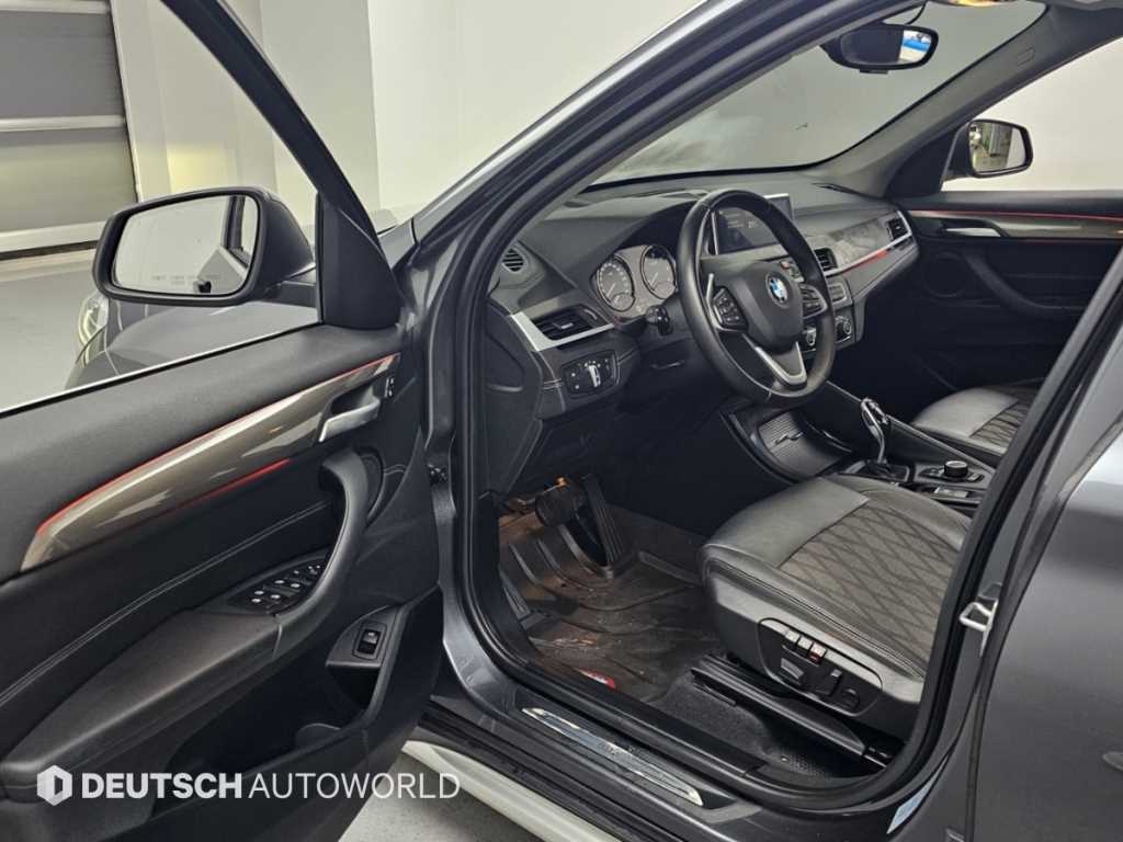 BMW X1 — photo 11