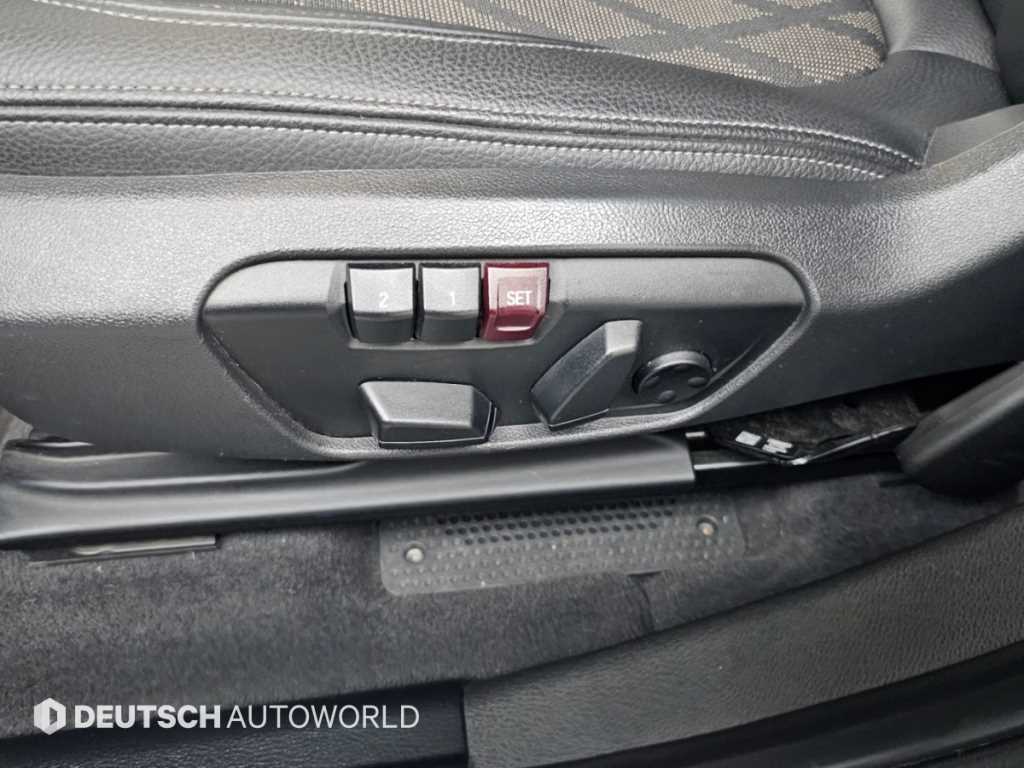 BMW X1 — photo 16