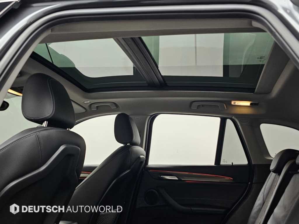 BMW X1 — photo 18
