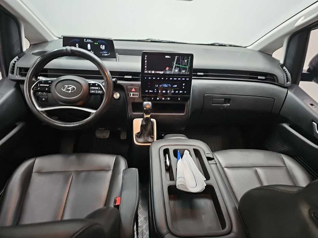 Hyundai Staria — photo 07