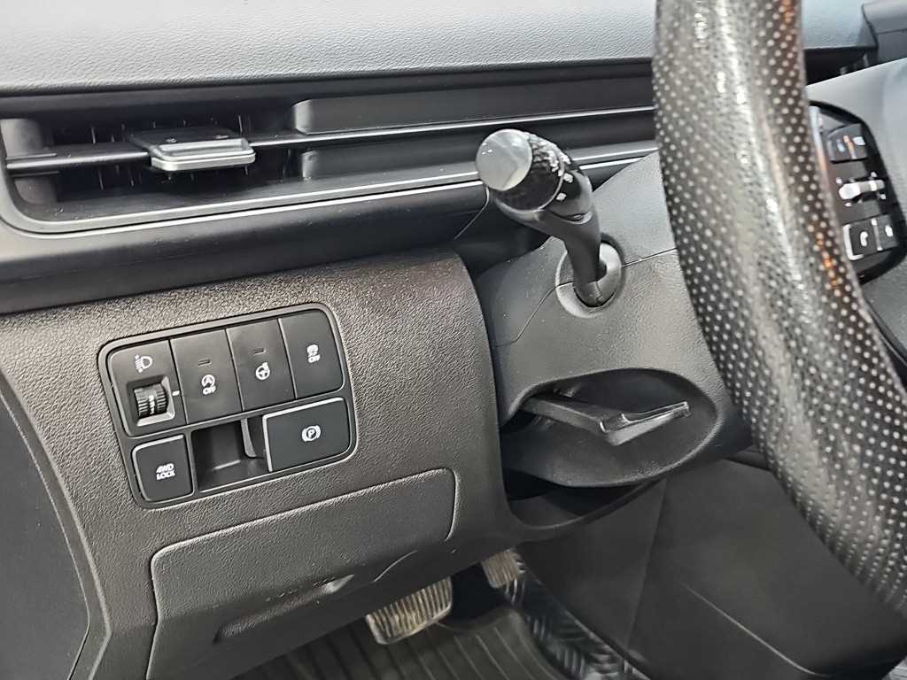 Hyundai Staria — photo 17