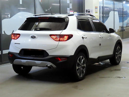 Kia Stonic — photo 04