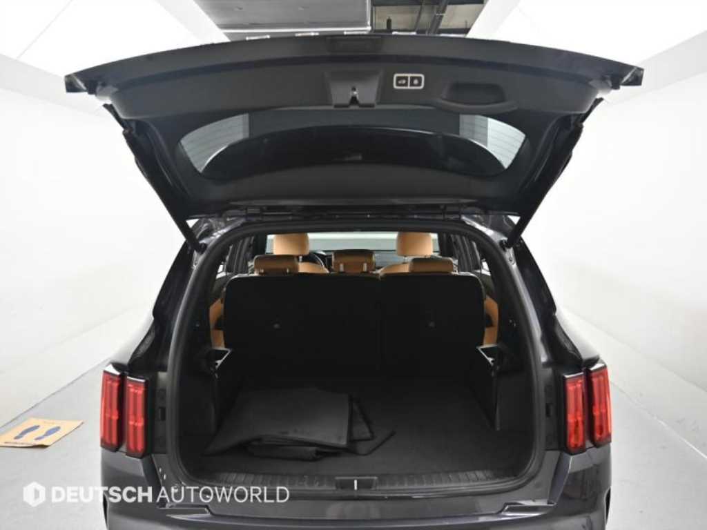 Kia Sorento — photo 19