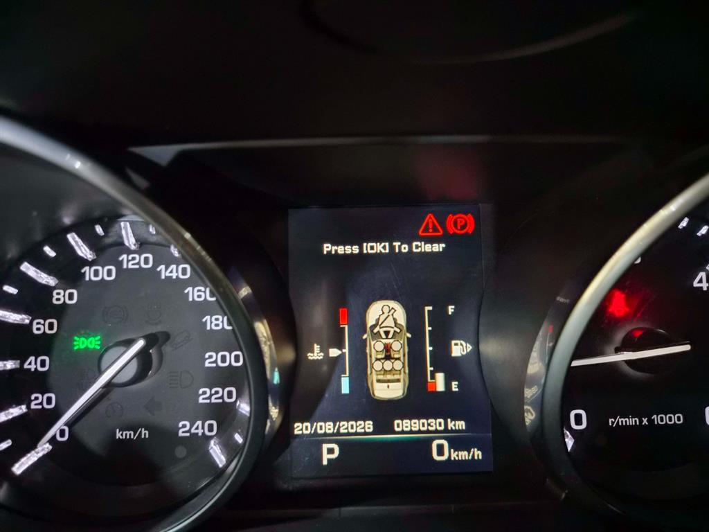 Land Rover Discovery Sport — photo 09